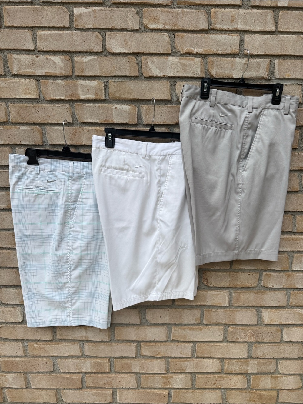 3 Pair Mens Nike Golf Shorts Dri Fit Off-White, Gray, White Plaid Sz 34 Waist